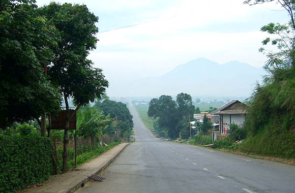 800px-Nghĩa_Lộ_road.jpg