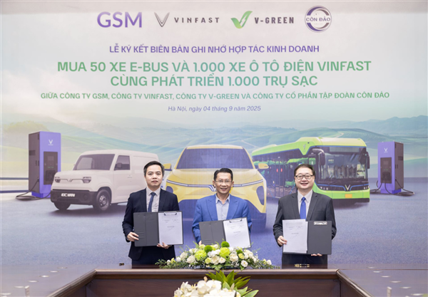 Côn Đảo Group và Xanh SM bắt tay kiến tạo chuẩn mực mới cho du lịch xanh
