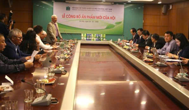 Sách của VACNE: Môi trường và phát triển trong bối cảnh biến đổi khí hậu (BĐKH)