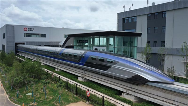 Truong Hai Group proposes 61 billion USD investment in high-speed railway